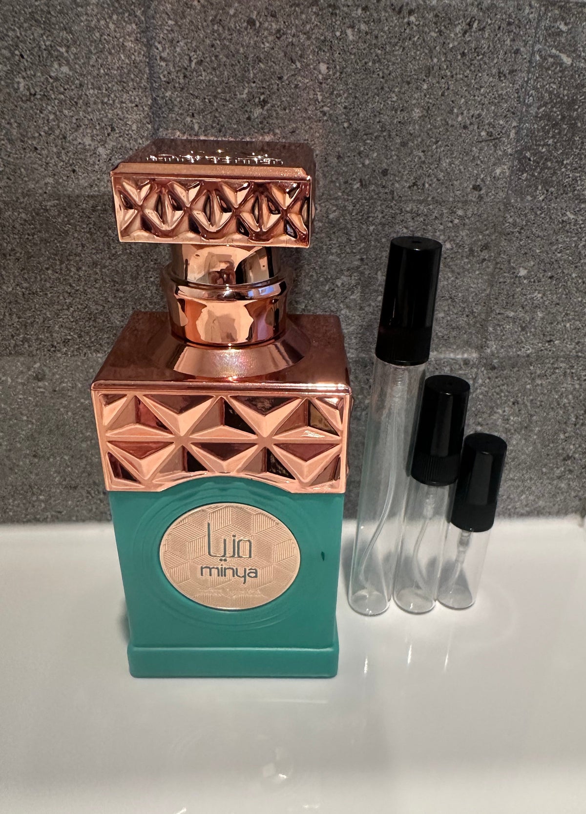 Paris Corner - Minya perfume decant bottle sizes NZ