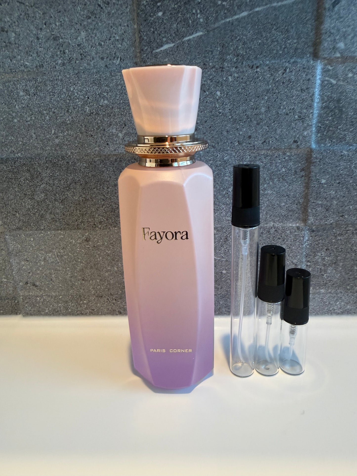 Paris Corner - Fayora Decant