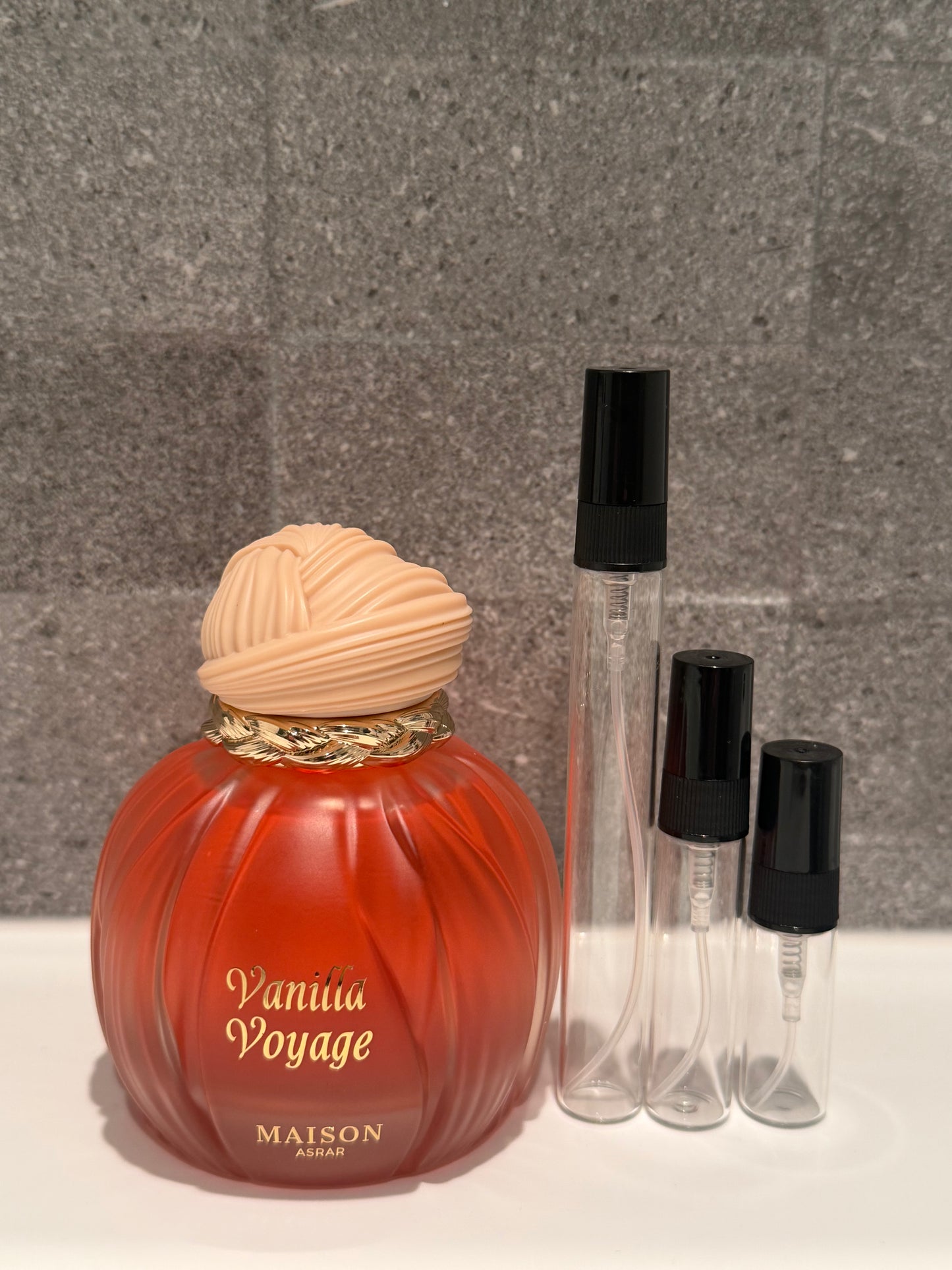 Maison Asrar Vanilla Voyage perfume decant sizes