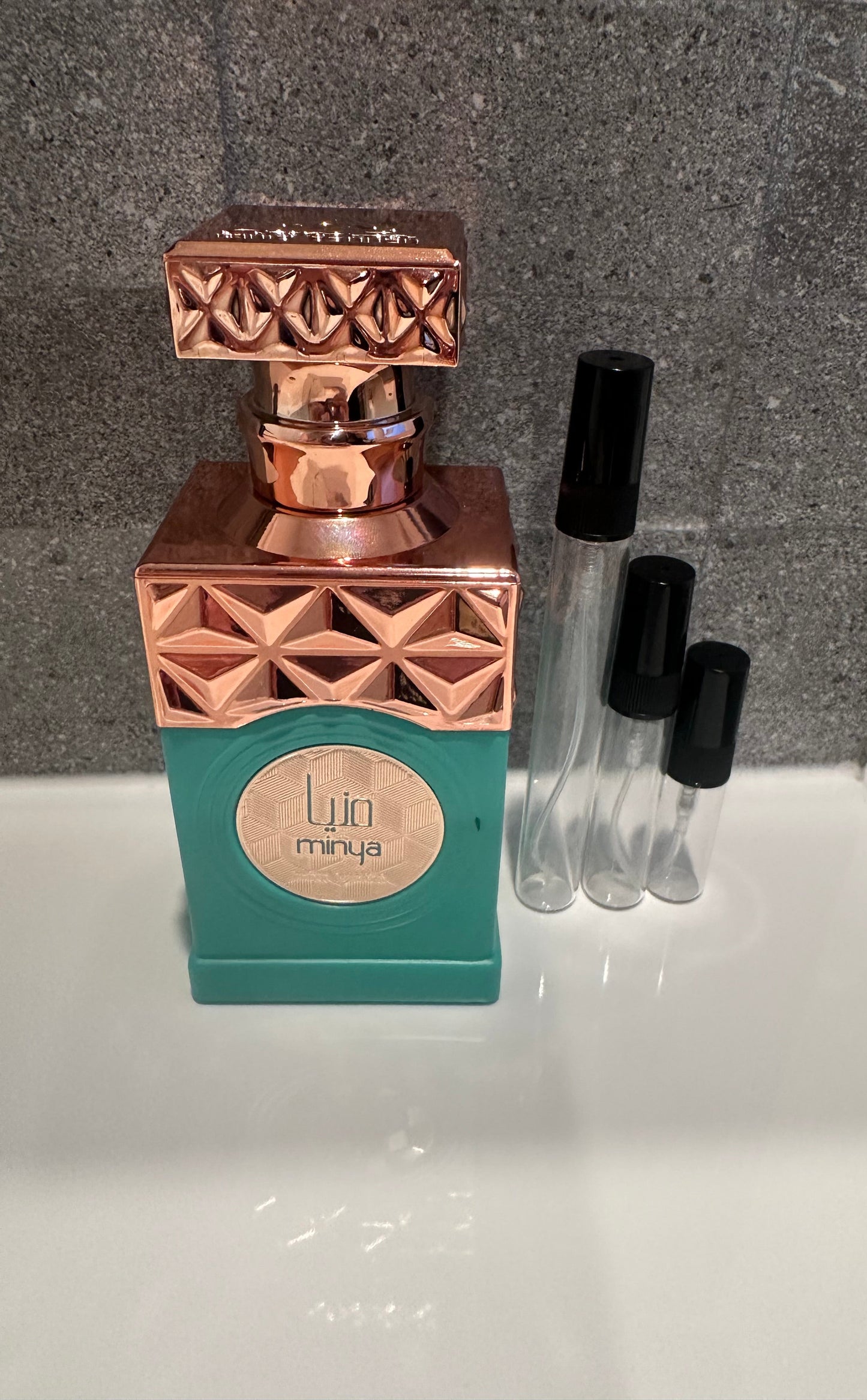 Paris Corner - Minya perfume decant bottle sizes NZ