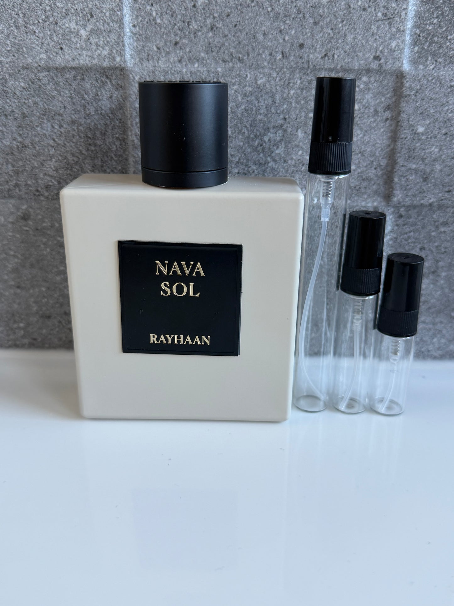 Rayhaan - Nava Sol Decant